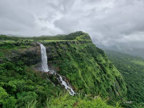 Waterfall, Madhe Ghat